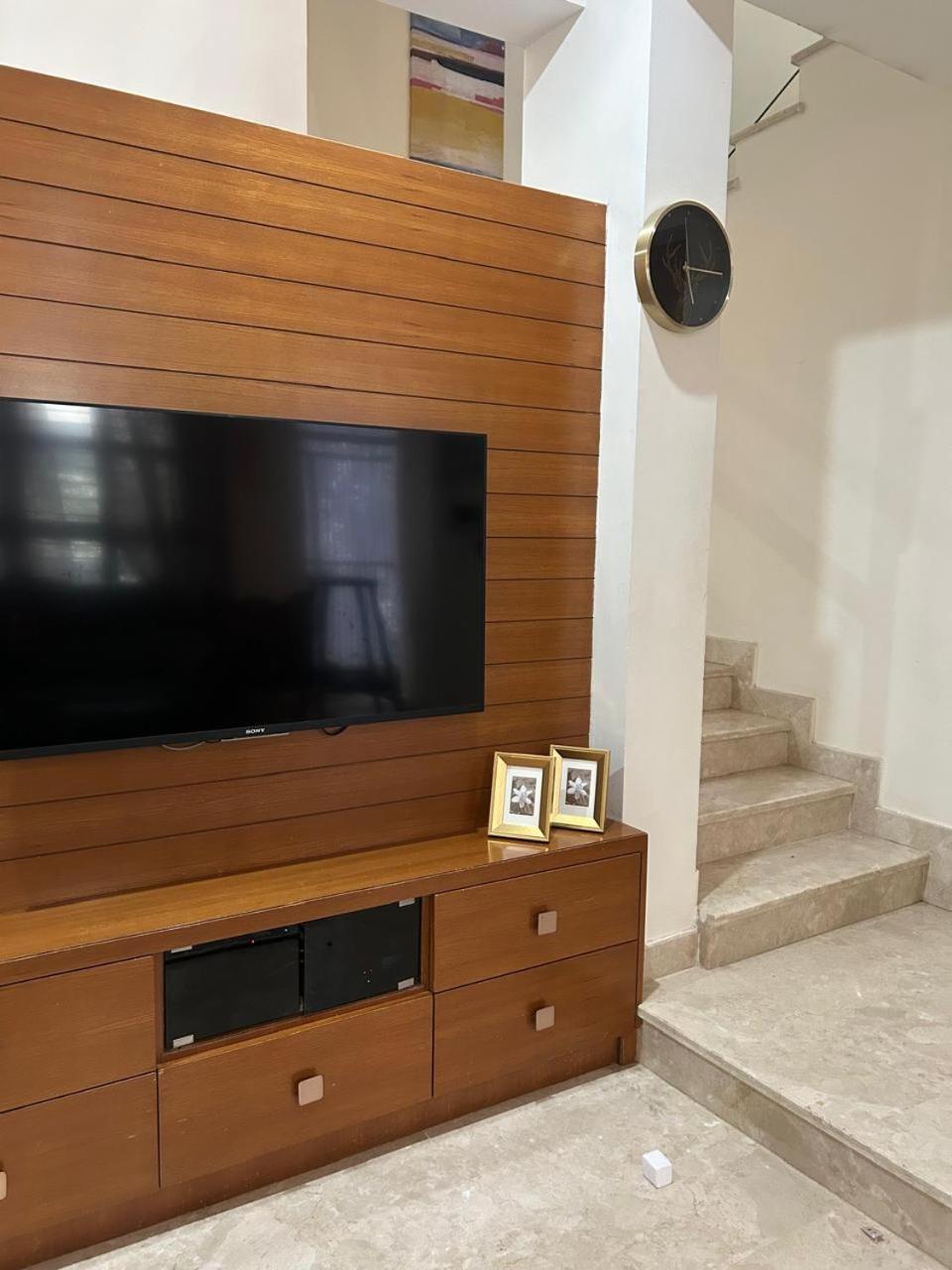 Gatsby Grandeur Luxury Villa Bangalore Exteriör bild